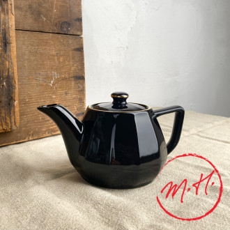 Black porcelain teapot with gold thread