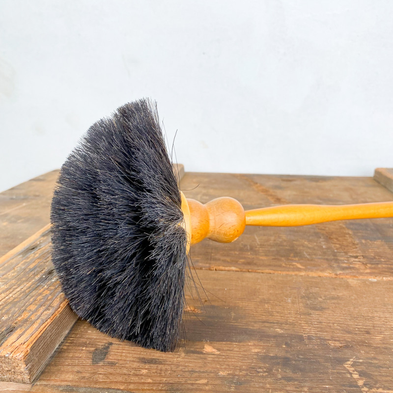 Beechwood Neck Duster with Pure Horsehair - Made in Germany — Fendrihan