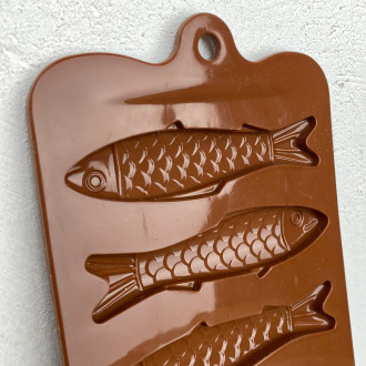 Moule à sardines en chocolat