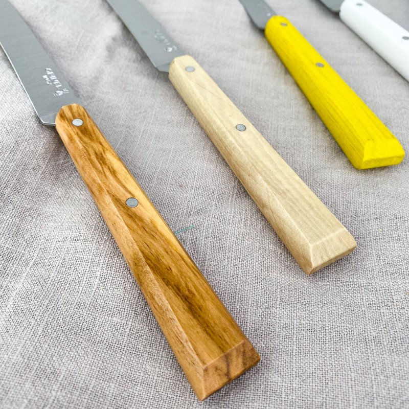 Couteau de table Opinel en bois
