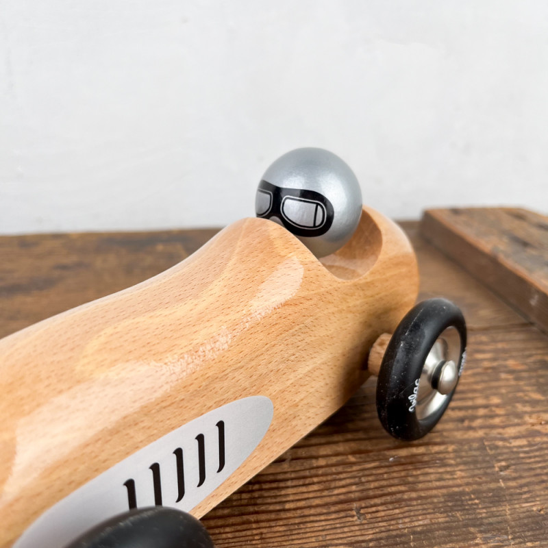 Voitures de course en bois FSC