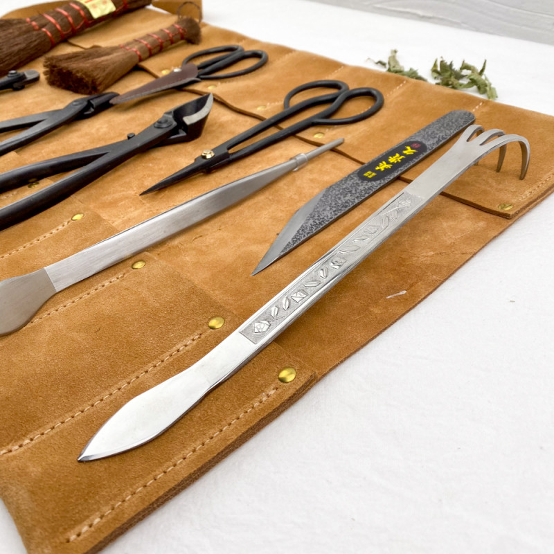 Porte outils bonsai pour bandoulière ou ceinture. Matériel et accessoires  bonsai.