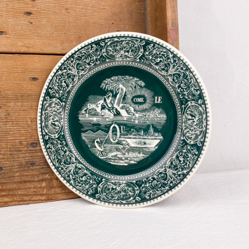 6 Gien green mismatched dessert plates
