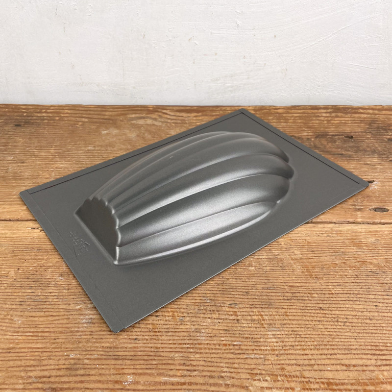 XXL madeleine mold in coated steel