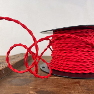 Twisted light cable, traffic light red