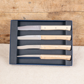 Set of 4 Opinel Facet table knives in light ash wood