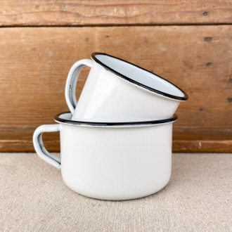 Cup in white enamel with black edging