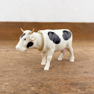 Nodding cow