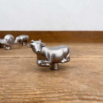 Animal casserole knobs in cast stainless steel