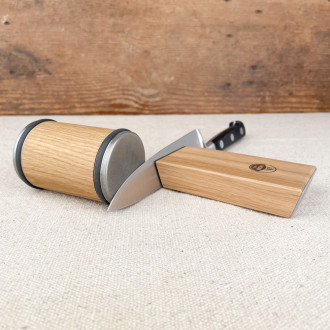 Horl 2 sharpener in oak