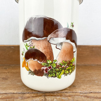 Enamel jug Mushroom