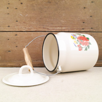 Pot-au-lait fleuri vintage