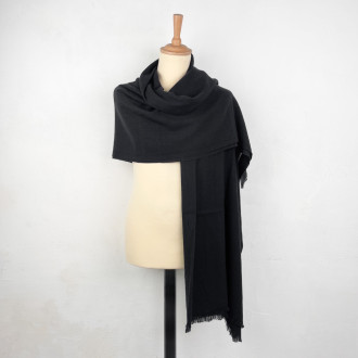 100% black cashmere shawl