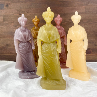 Arlésiennes in wax from the ciergerie of the Premonstratensians