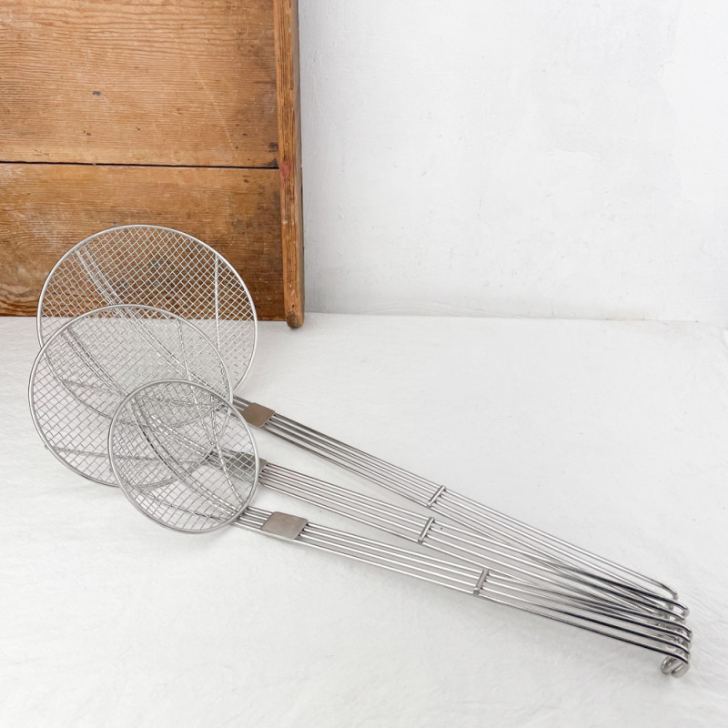 KitchenAid Araignée Écumoire à Friture En Inox Blanc Amande - Ustensile Essentiel De Cuisine Ustensile Kitchenaid