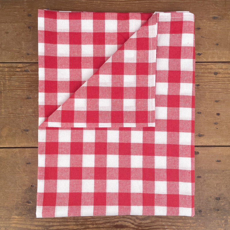 Red gingham tablecloth 140 x 180 cm