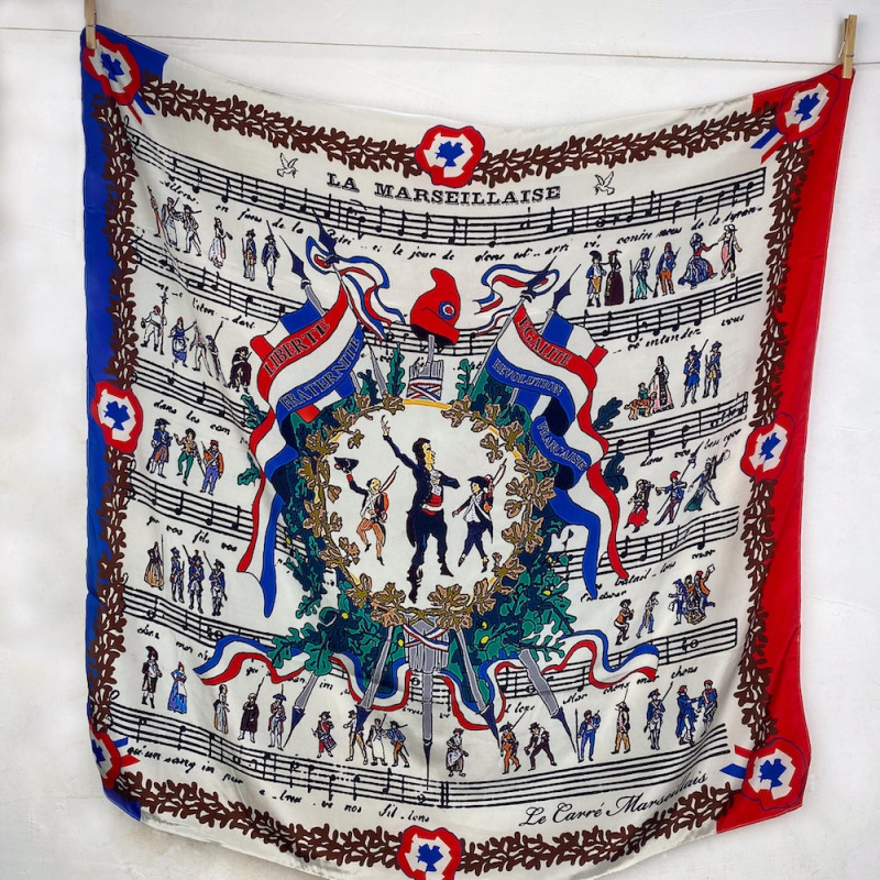 Grand foulard carré en soie vintage, imprimé floral baroque