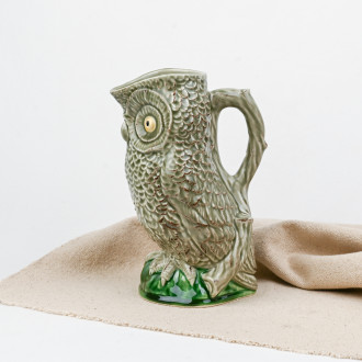 Owl pitcher Bordallo Pinheiro