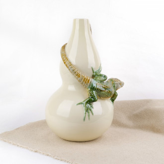 Vase blanc bordallo fabriqué au portugal