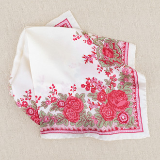 Flowered silk square 45 x 45 cm