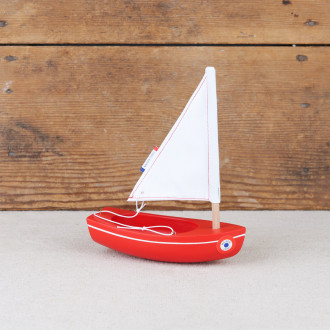 Bateau en bois rouge tirot Thonier