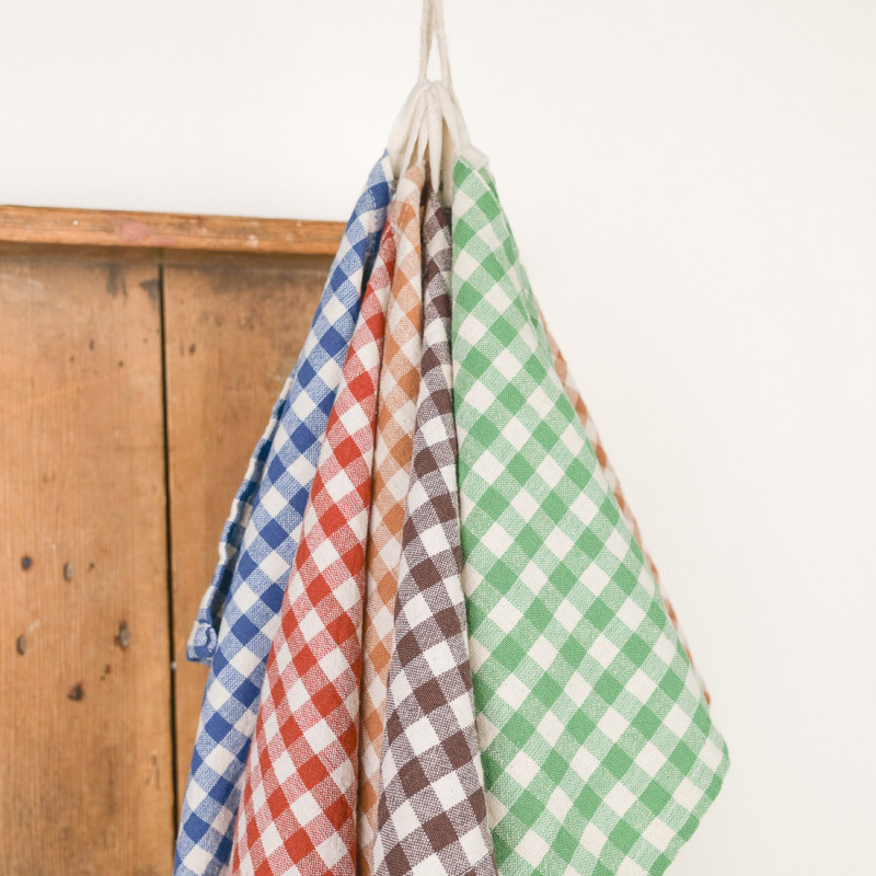 Gingham tea towel