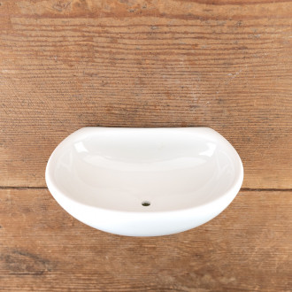 Wall-mounted porcelain soap dish