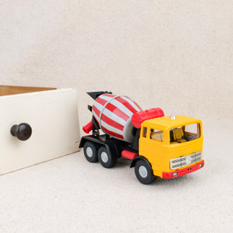 Toy concrete mixer