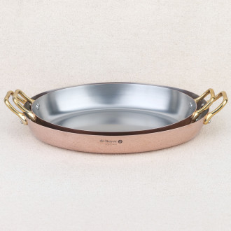 Oval casserole dish with brass handles