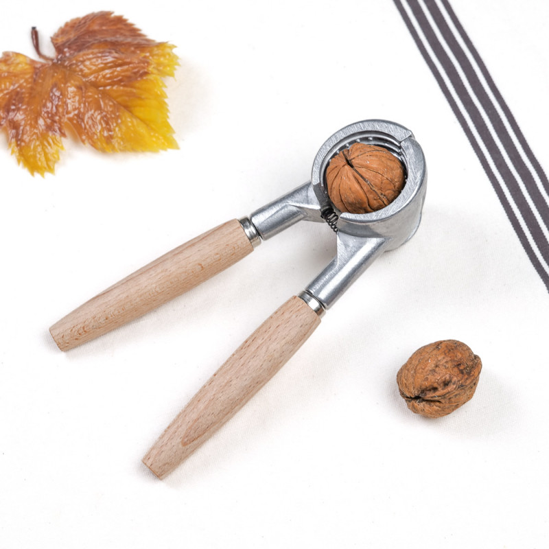 Casse-noix traditionnel
