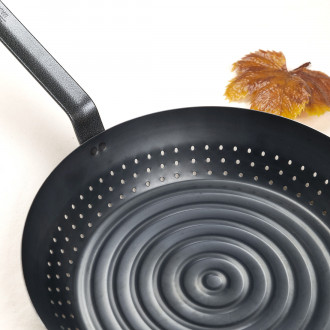 Chestnut pan on fire