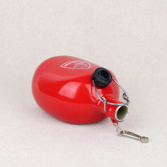 Shiny red aluminium water bottle