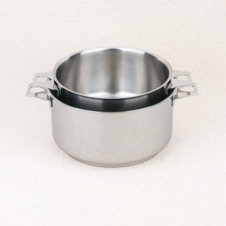 Twisty casserole dish De Buyer