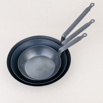 La Lyonnaise" sheet steel stove De Buyer