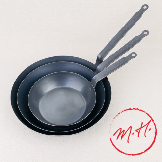 La Lyonnaise" sheet steel stove De Buyer