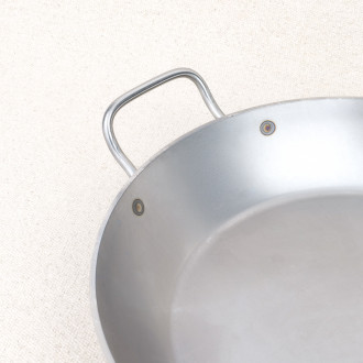 Lyonnaise two-handled frying pan De Buyer