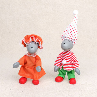 Mouse duo with miniature clothes