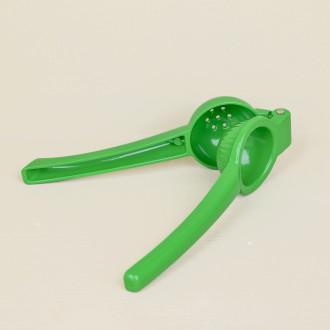 Citrus squeezer