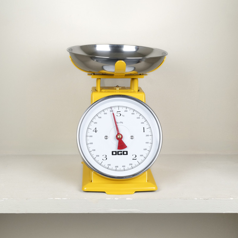 Yellow food scale