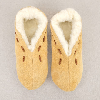 Chaussons en daim fourrés