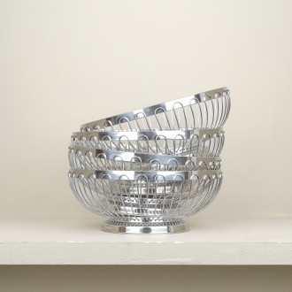 Corbeille de table chromée