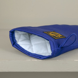 Glove potholder blazon emperor house