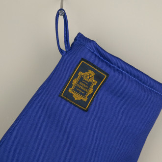 Glove potholder blazon emperor house