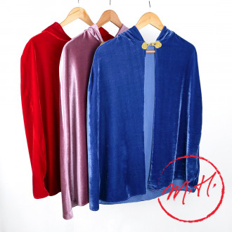 Costume cape de velours