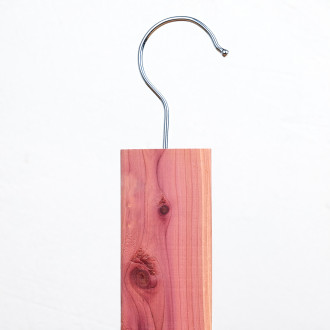 blocs de cèdre rouge à suspendre