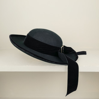 Breton felt hat
