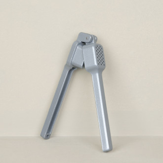 Biopress garlic press