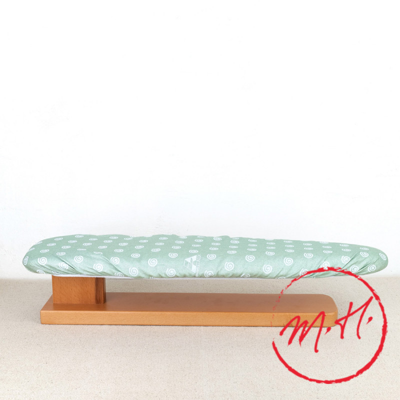 Jeannette mini ironing board