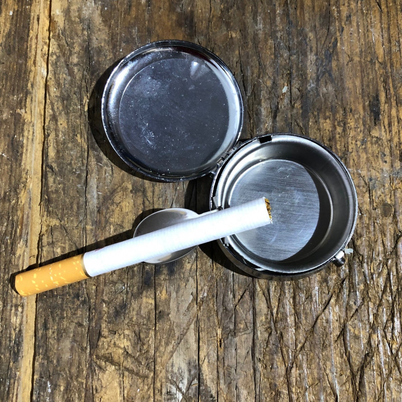 Pocket ashtray