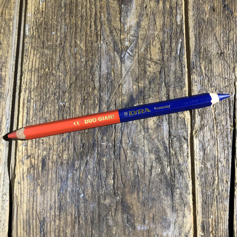 Two-tone pencil
